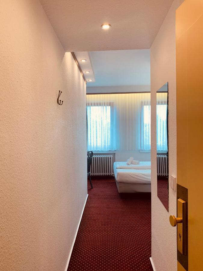 Hotel Kunibert Der Fiese Köln Exterior foto