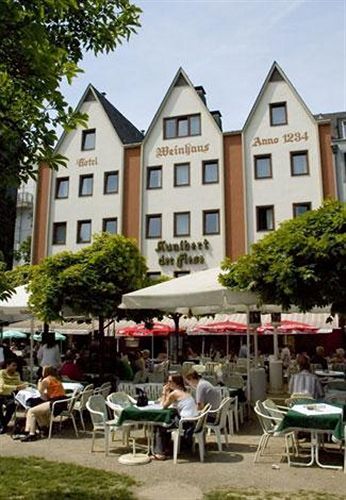 Hotel Kunibert Der Fiese Köln Exterior foto